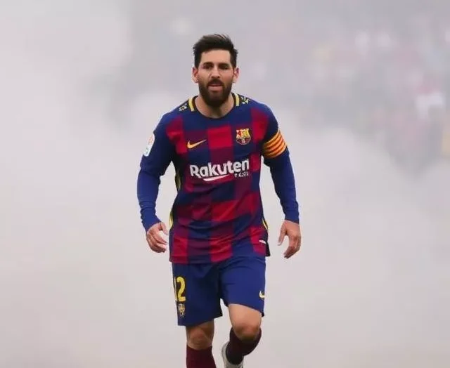 Lionel Messi Delhi Visit 2025: AQI Chants Amid Smog Crisis