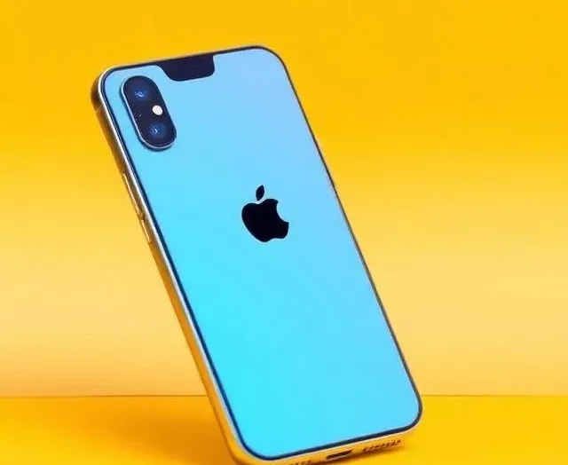 Is the iPhone Still King? How AI Phones Are Changing Indian Consumer Tech